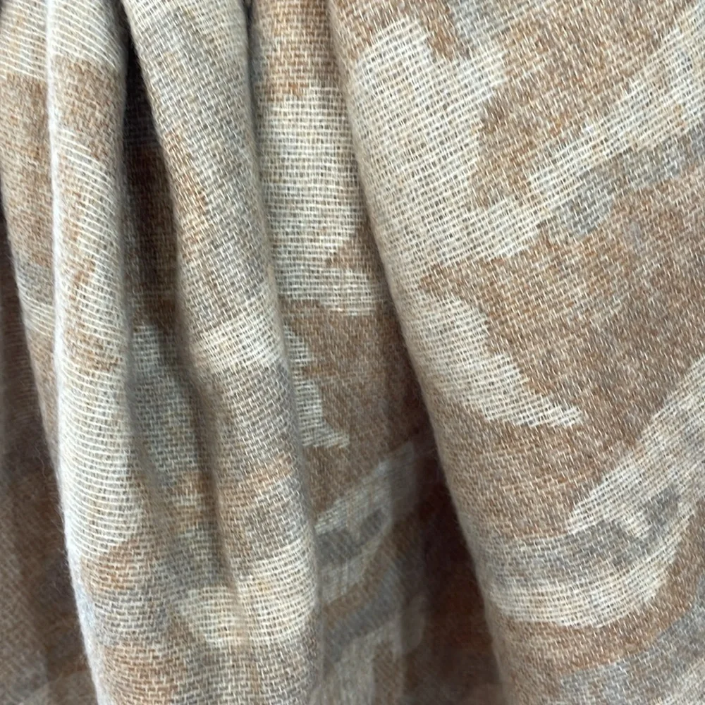 Altar’d State Tan Camo Scarf